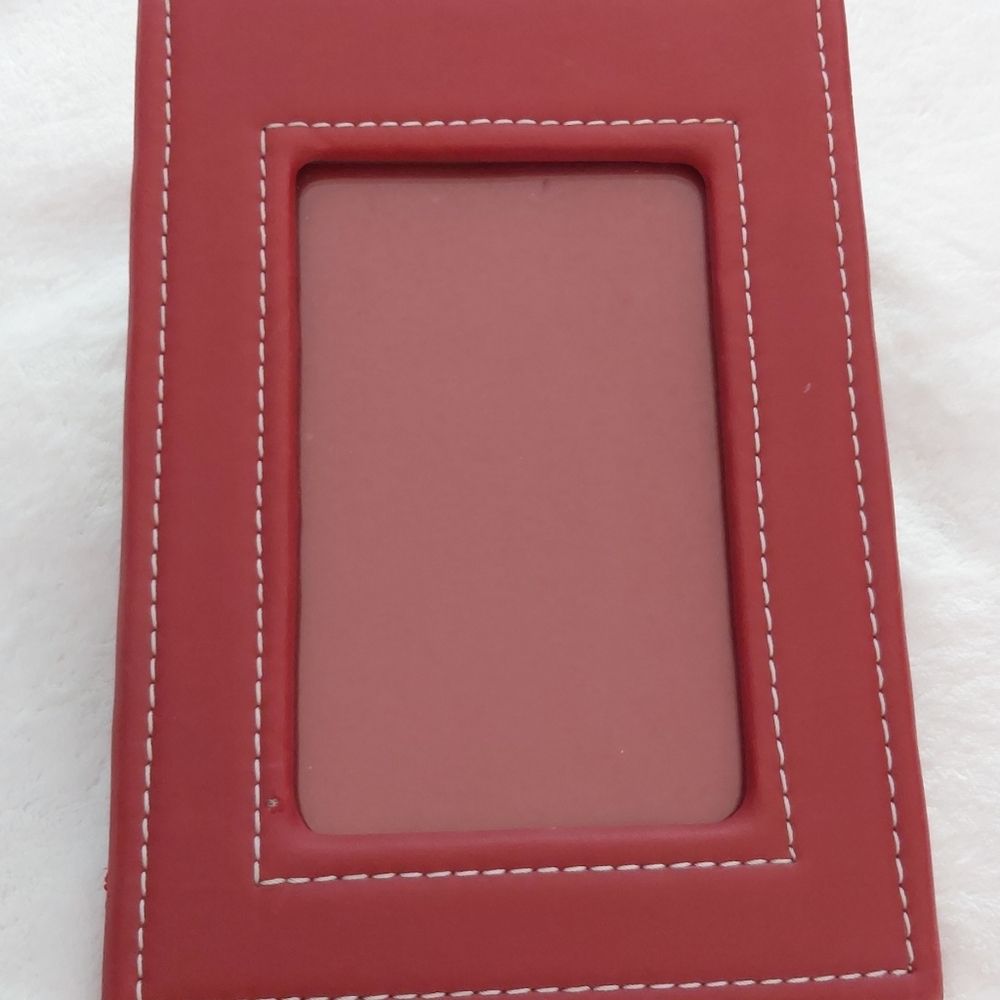 🎁5/$25 Faux Leather Picture Frame - Picture 4 of 6